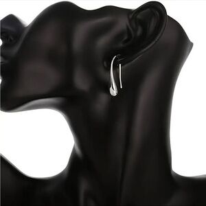 Sterling silver teardrop earrings 925 stamped